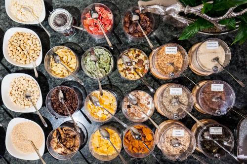 Mad på hotellet eller i nærheden