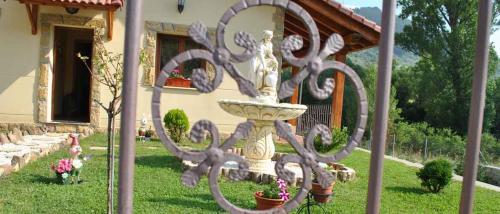 Fotografia z galérie ubytovania Casa Rural Refugio del Cueto*** v destinácii Villamanín