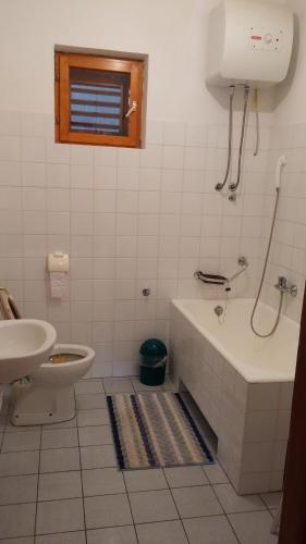 Koupelna v ubytování Apartman Joso