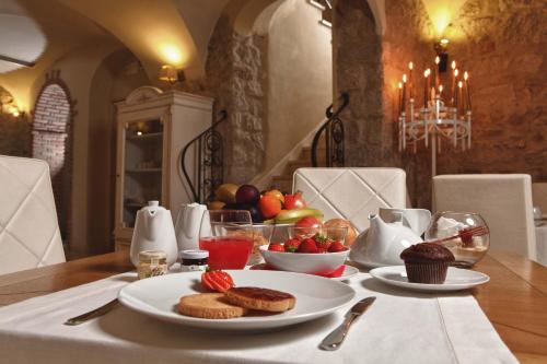 Nourriture dans l'hôtel ou à proximité