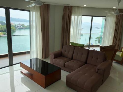 Ruang duduk di The Loft Imago