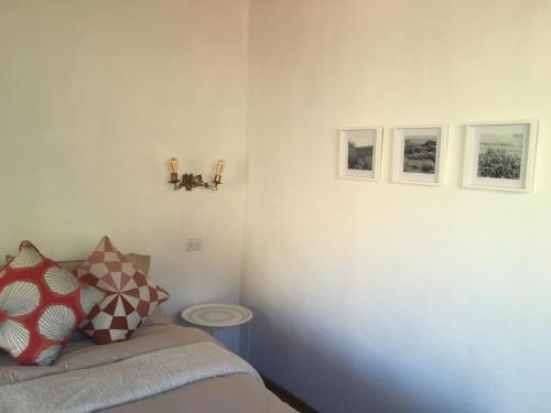 Ένα ή περισσότερα κρεβάτια σε δωμάτιο στο Cabañas Elquimista