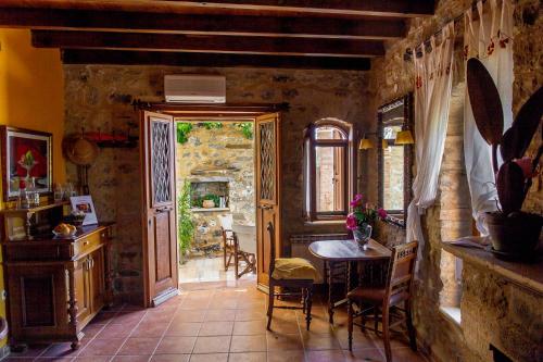 Foto Dorovinis Country Houses 5