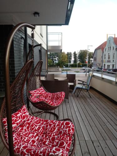 Apartament Angielski z klimatyzacja przy plaży i porcie