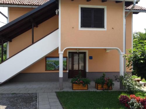 ラコヴィツァにあるCountryside Apartmentのギャラリーの写真