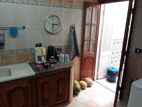 A kitchen or kitchenette at Villa Bougainvillier