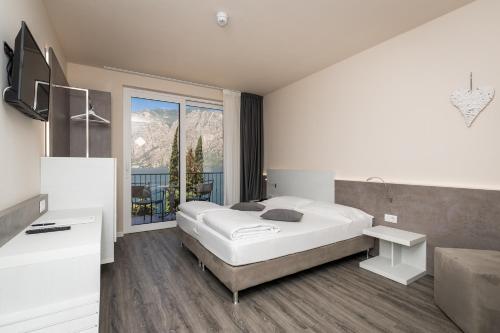 Hotel Oasi Beach photo 3