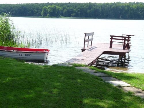 Ferienhaus direkt am See