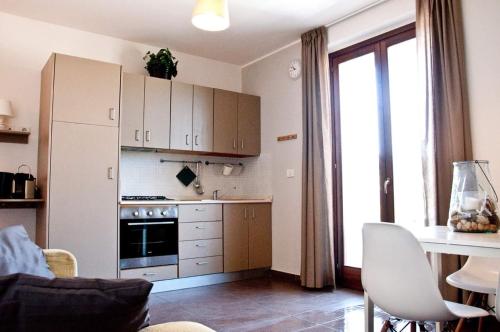 Kuhinja oz. manjša kuhinja v nastanitvi Milò casa vacanze