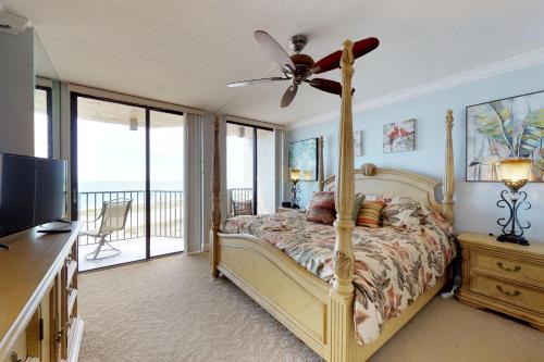 Gallery image of Lighthouse Towers Condominium in Clearwater Beach