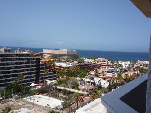 Las Americas Playa Honda, Playa de las Américas ...