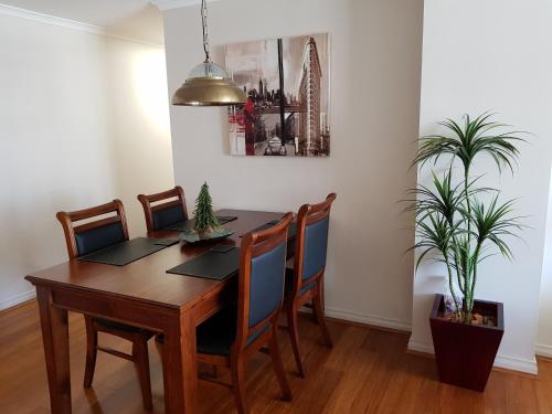 Imagen de la galería de Darling Harbour 2 Bedroom Apartment, en Sídney