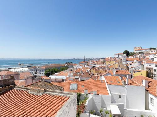 Lisbon Alfama Street View