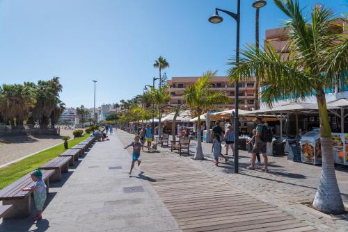 MODERN APARTMENTS LOS CRISTIANOS CENTER
