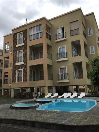 Rayons Vert Complex, Coastal Road, Flic en Flac