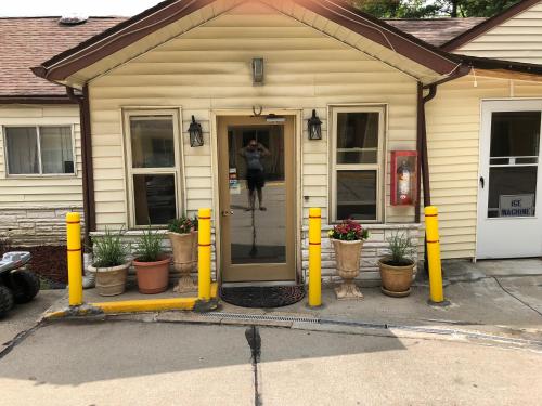 Gratiot View Motel – Photos 3