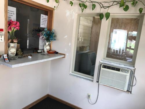 Gratiot View Motel – Photos 4