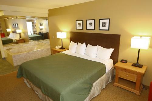 Gallery image of Country Inn & Suites by Radisson, Rochester South, MN in Rochester