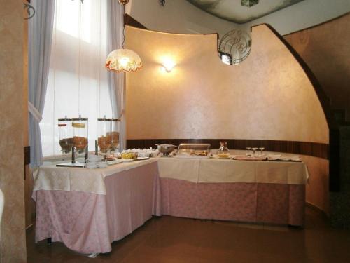 Hotel Corona – Photos 3