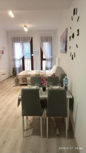Posezení v ubytování Apartamento-estudio Corazón de Alicante