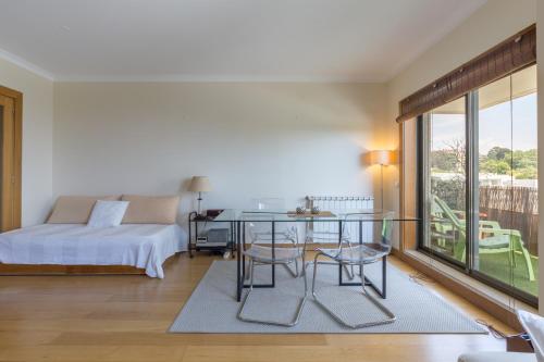 Zdjęcie z galerii obiektu Deluxe Condominium with Ocean View w Porto