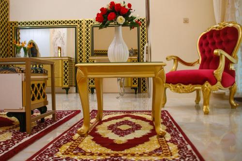Posezení v ubytování Madinat Al Bahr Business & Spa Hotel