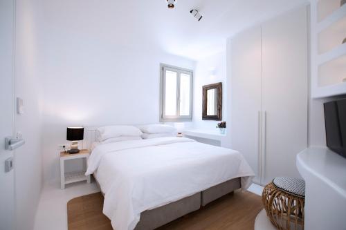 Potami Home by Rocks Estates