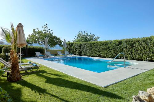 Πισίνα στο ή κοντά στο Castello Villa Daphnes - Private Pool & Whirlpool