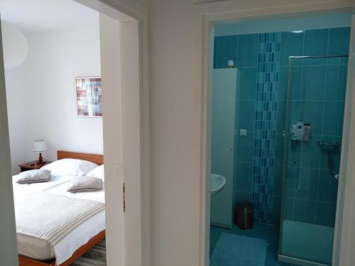 Koupelna v ubytování Apartman Dada