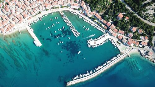 Gallery image of Apartments Sersic in Baška