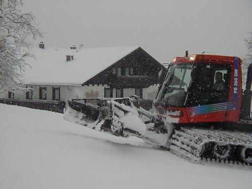 Berg-Panorama-Hof Sturmgut durante el invierno