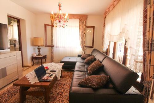 Maryvilla 46C