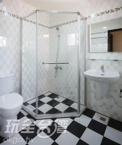Miyue B&B tesisinde bir banyo