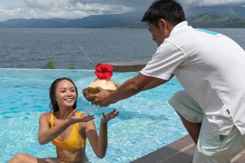 Επισκέπτες που μένουν στο Exclusive Private Villa in Bohol island, Philippines