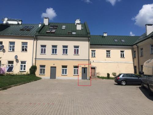 Budova, v ktorej sa apartmán nachádza