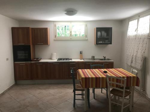 Kuchyň nebo kuchyňský kout v ubytování Stefano's House