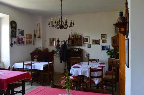 Restoran atau tempat lain untuk makan di Locanda il Cacciatore