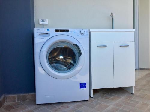 Gambar di galeri bagi Le Domus Modern Apartments Cagliari di Su Forti