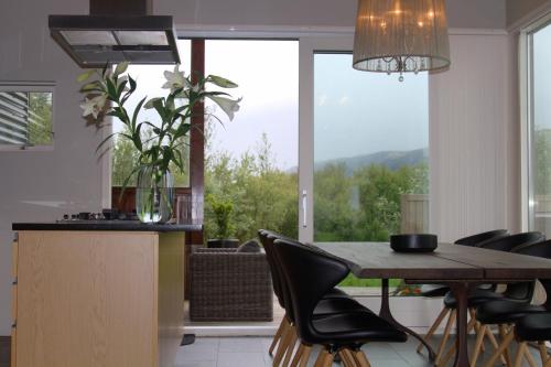 Úlfljótsvatn的住宿－Luxury Vacation House for Summer and Winter，相簿中的一張相片