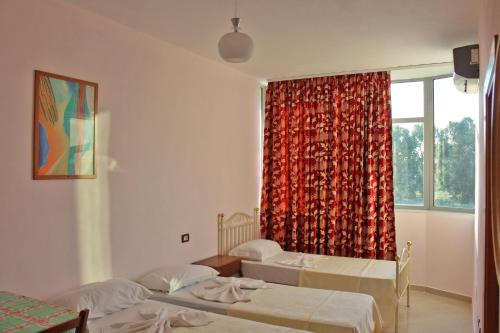 Gallery image of Hotel Gurguri in Golem