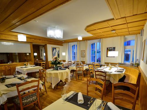 Majoituspaikan Ringmauer ravintola tai vastaava paikka