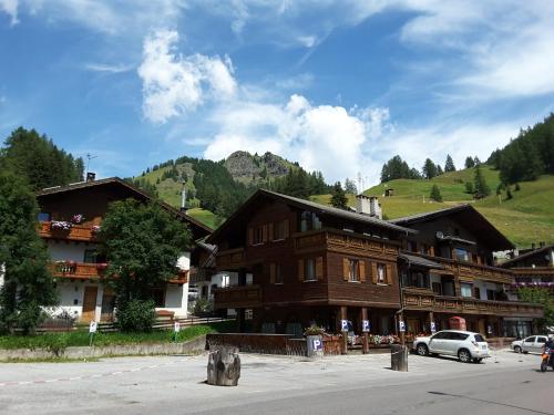 Nespecifikovaný výhled na hory nebo výhled na hory při pohledu z apartmánu
