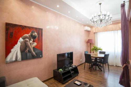 Stradivari Luxury Apartment