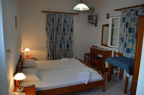 Gallery image of Theofilos Appartements in Livadi