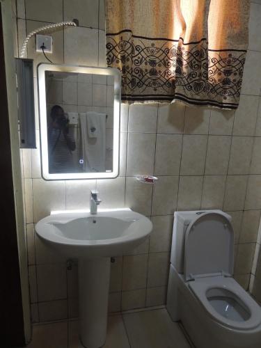 Gallery image of Kivu Peace View Hotel in Gisenyi