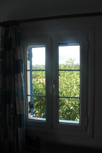 Gallery image of Theofilos Appartements in Livadi