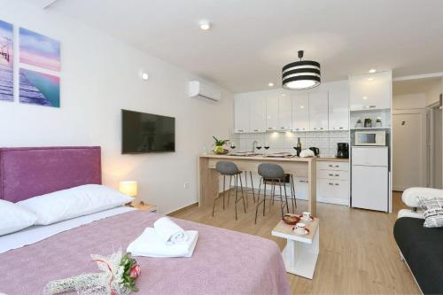 Two new apartments by the town center