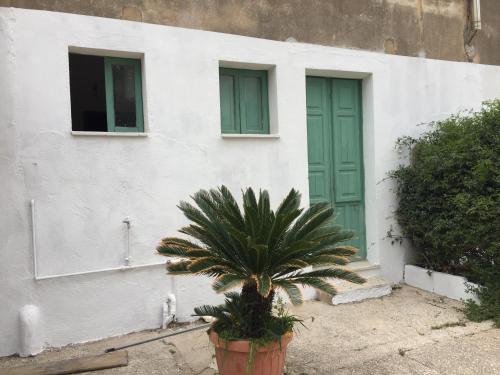 Το κτήριο όπου στεγάζεται  the country house