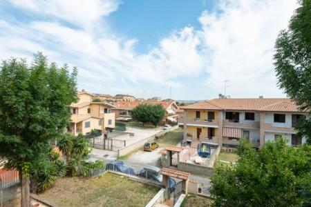 an aerial view of a village with houses and trees at casetta cassia roma in Isola Farnese