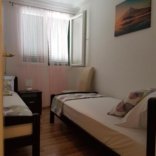 Apartment LANA Kaštel Stari